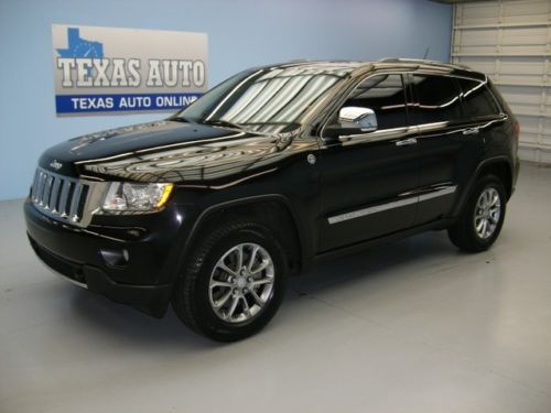 We finance!!!  2011 jeep grand cherokee overland 4x4 hemi nav 42k mi texas auto