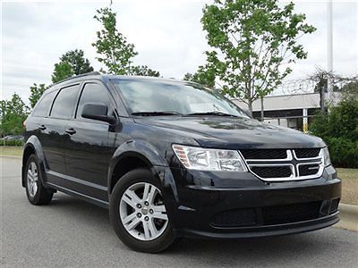 Fwd 4dr se low miles sedan automatic gasoline 2.4l 4 cyl brilliant black crystal