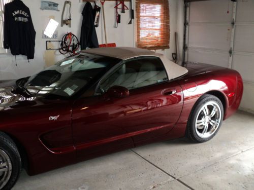 2003  chevbrolet corvette,  50th anniversary convertible