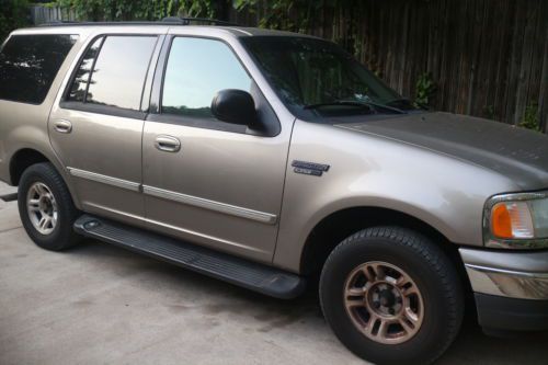 2002 ford expedition xlt