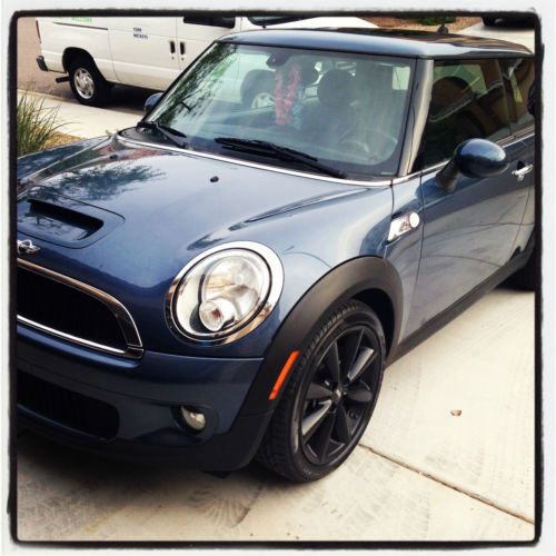 2010 mini cooper s hatchback 2-door 1.6l