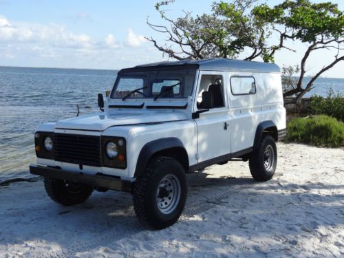 Land rover defender 110, diesel, 200tdi, white, 4 wheel drive