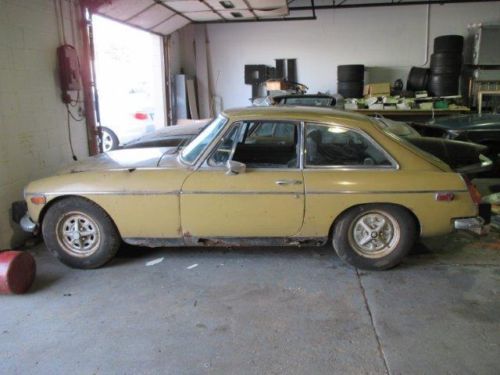 1974 mgb gt coupe barn find for restoration