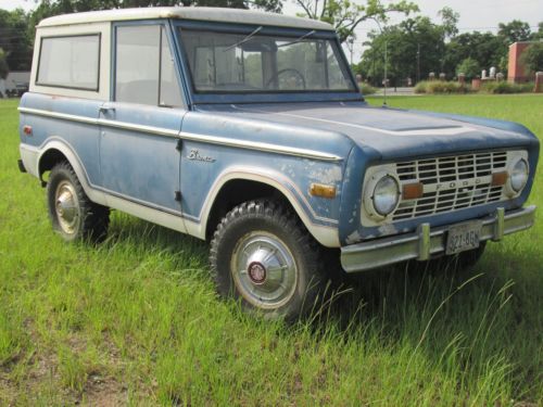 ***1974 ford bronco explorer with ac and original paint, rust free