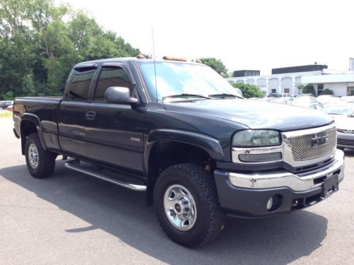 Head-turner - lly - 4x4 - 6.6l duramax turbo diesel - allison - no reserve