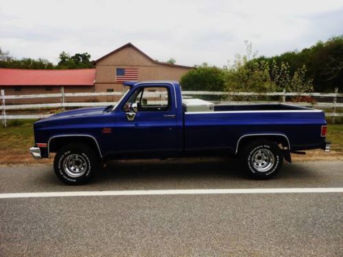 1985 gmc c1500 sierra classic pickup truck 2-door 5.0l chevy c10 *very clean*