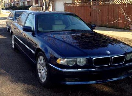 2001 bmw 740il base sedan 4-door 4.4l