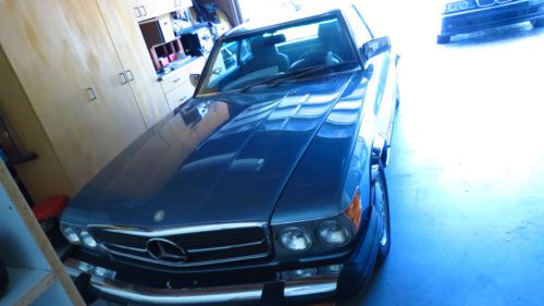 1986 mbz 560sl convertable two + two