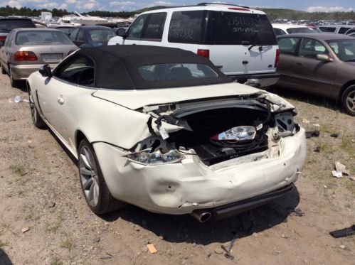 2008 Jaguar XK Base Convertible 2-Door 4.2L white runs perfect needs body work, image 12