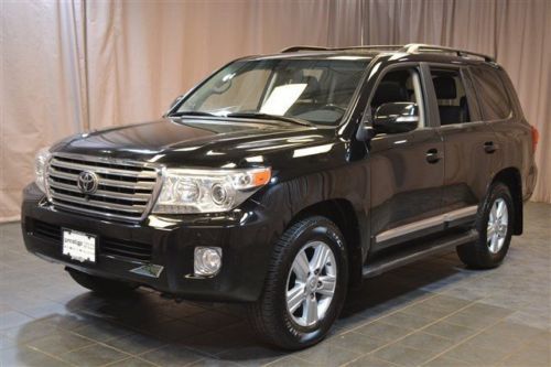 We finance!!!suv 5.7l navigation, rear entertainment, heated seats,jbl,hid,sirus