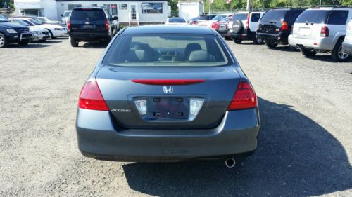2006 Honda Accord SE, 4cyl, 4dr, "Clean Carfax", Non-Smoker, "Remote Start", image 6