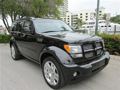 Black dodge nitro r/t sunroof chrome wheels like new