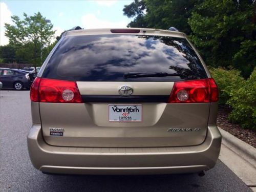 2006 toyota sienna