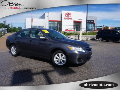 2011 toyota camry