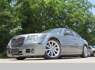 4dr sdn 300c srt8 chrysler 300c srt8 4 door sedan automatic gasoline 6.1l 8 cyl