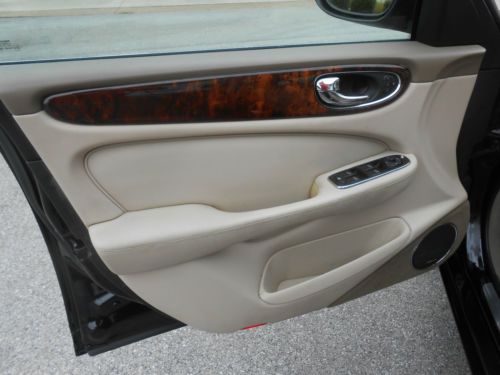 2004 Jaguar XJR Sedan 4-Door 4.2L Supercharged with a LOW LOW  64,800 MILES, US $14,950.00, image 12
