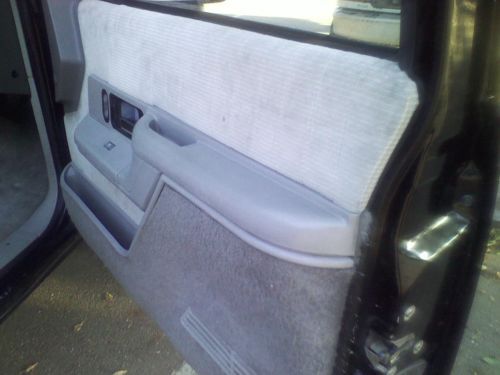 1992 Chevrolet Blazer Silverado Sport Utility 2-Door 5.7L K5 6 BOLT LUG, image 3