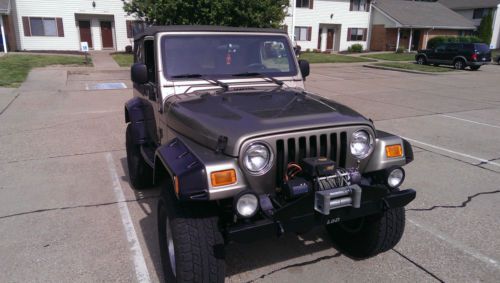 2003 jeep wrangler se sport utility 2-door 4.0l