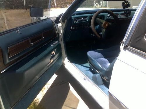 1976 cadillac deville base coupe 2-door 8.2l