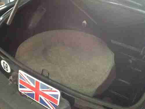 This is a rare 1980 MGB Limited Edition.  Roadster Special Edition, image 8