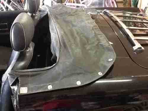 This is a rare 1980 MGB Limited Edition.  Roadster Special Edition, image 9