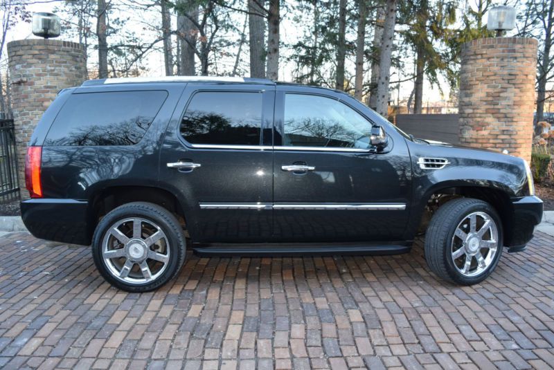 2012 Cadillac Escalade AWD LUXURY-EDITION, US $18,800.00, image 2