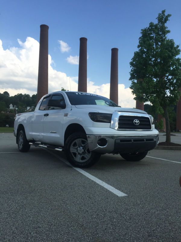 2008 toyota tundra