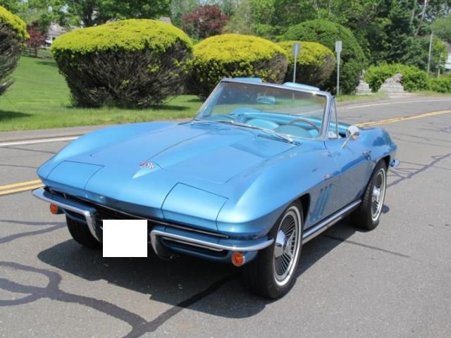 1965 chevrolet corvette --