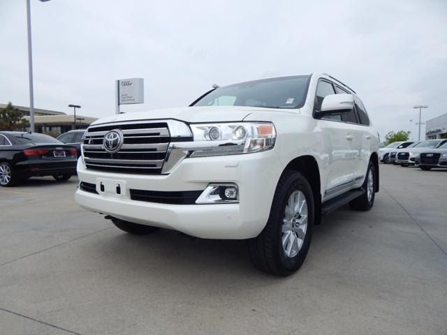 2016 toyota land cruiser