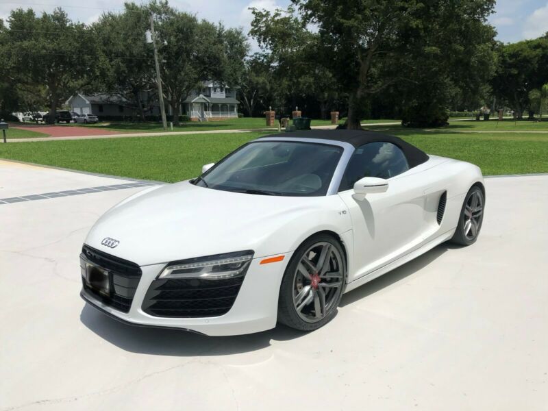 2014 audi r8 v10