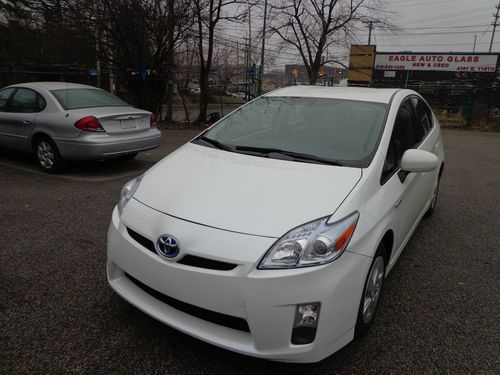 2010 toyota prius with navigation 41k hybrid back up camera bluetooth 2011 2012