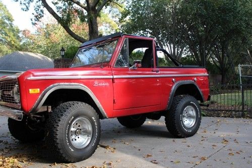1975 ford bronco fully restored new fuel injected ford racing 306 crate engine!!