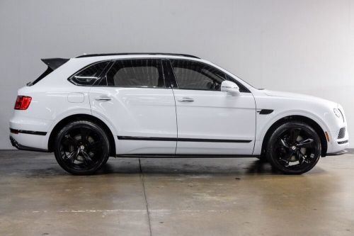 2020 Bentley Bentayga Mulliner Driving / Black Specification $224k MSRP, US $107,991.00, image 4