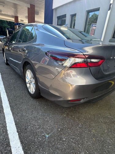 2024 toyota camry le