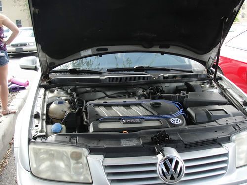 2000 volkswagen jetta gls sedan 4-door 2.8l