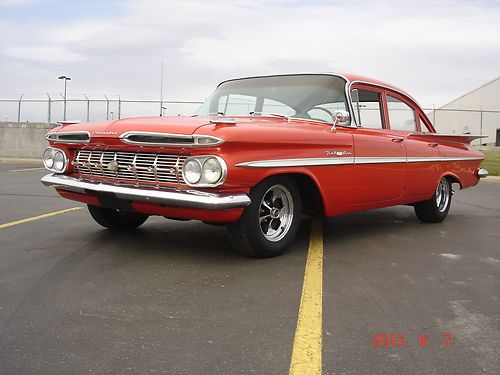 1959 chevrolet bel air 4 door sedan factory red 350 sbc, nice ole driver