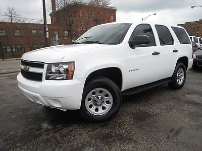 White 4x4 ls 3rd row rear air 91k miles tow pkg  boards new tires very nice