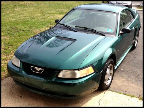 2000 ford mustang