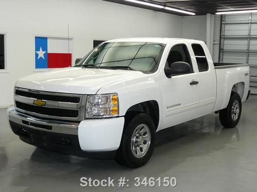 2011 chevy silverado 4x4 lt ext cab 6-pass bedliner 34k texas direct auto