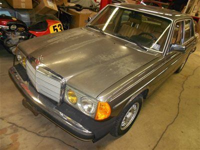 1982 mercedes-benz 300 td turbodiesel - no reserve - bid and win!!!