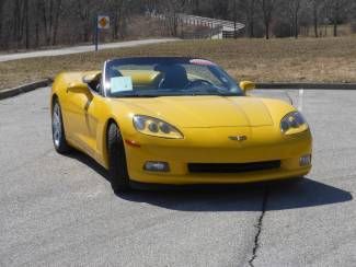 2007 yellow conv top