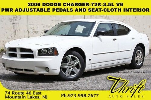 2006 dodge charger-72k-3.5l v6-pwr adjustable pedals and seat-cloth interior
