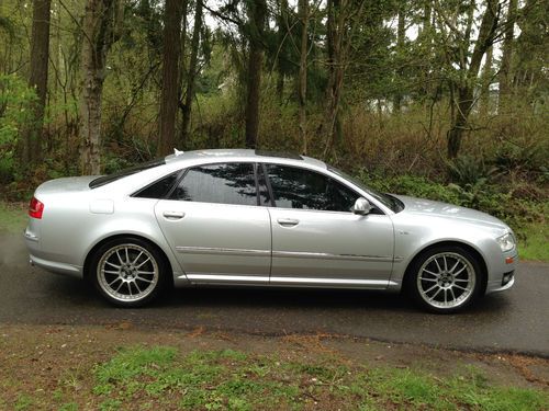 2008 audi s8 quattro sedan 4-door 5.2l, v10, fully loaded