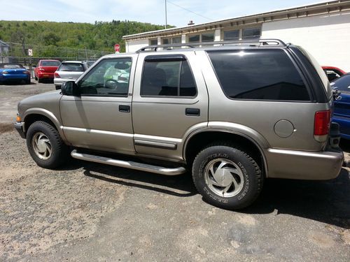 2001 chevrolet blazer ls sport utility 4-dr 4.3l - no reserve! highest bid wins!