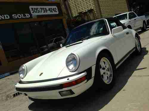 1987 Porsche 911 Carrera Targa Convertible 2-Door 3.2L 5spd, image 2
