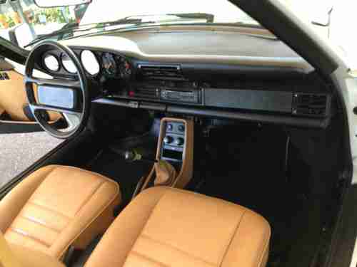 1987 Porsche 911 Carrera Targa Convertible 2-Door 3.2L 5spd, image 16