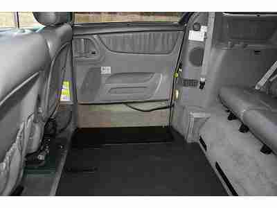 2004 Toyota Sienna Handicap Accessible Wheelchair Van Side Entry Powered Ramp, US $19,995.00, image 19
