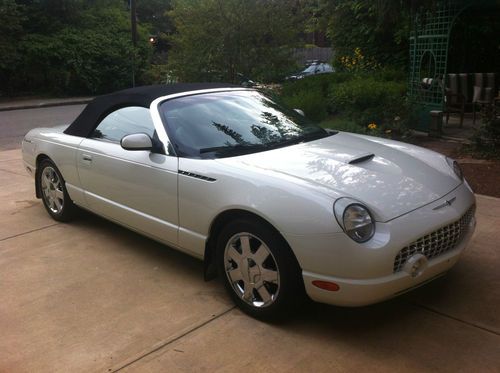 Immaculate 2002 thunderbird convertible