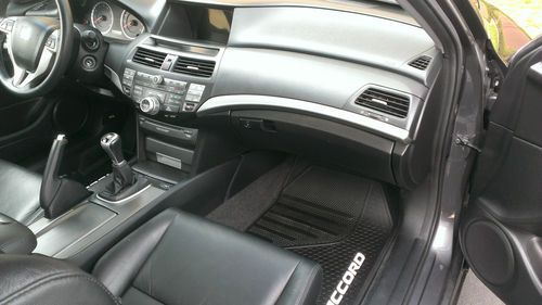 2011 Honda Accord EX-L Coupe 2-Door V6, LOW MILES, 6-speed, US $24,990.00, image 4