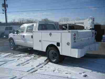 2002 Ford F-450 Crew Cab Utility/Crane Truck, image 6